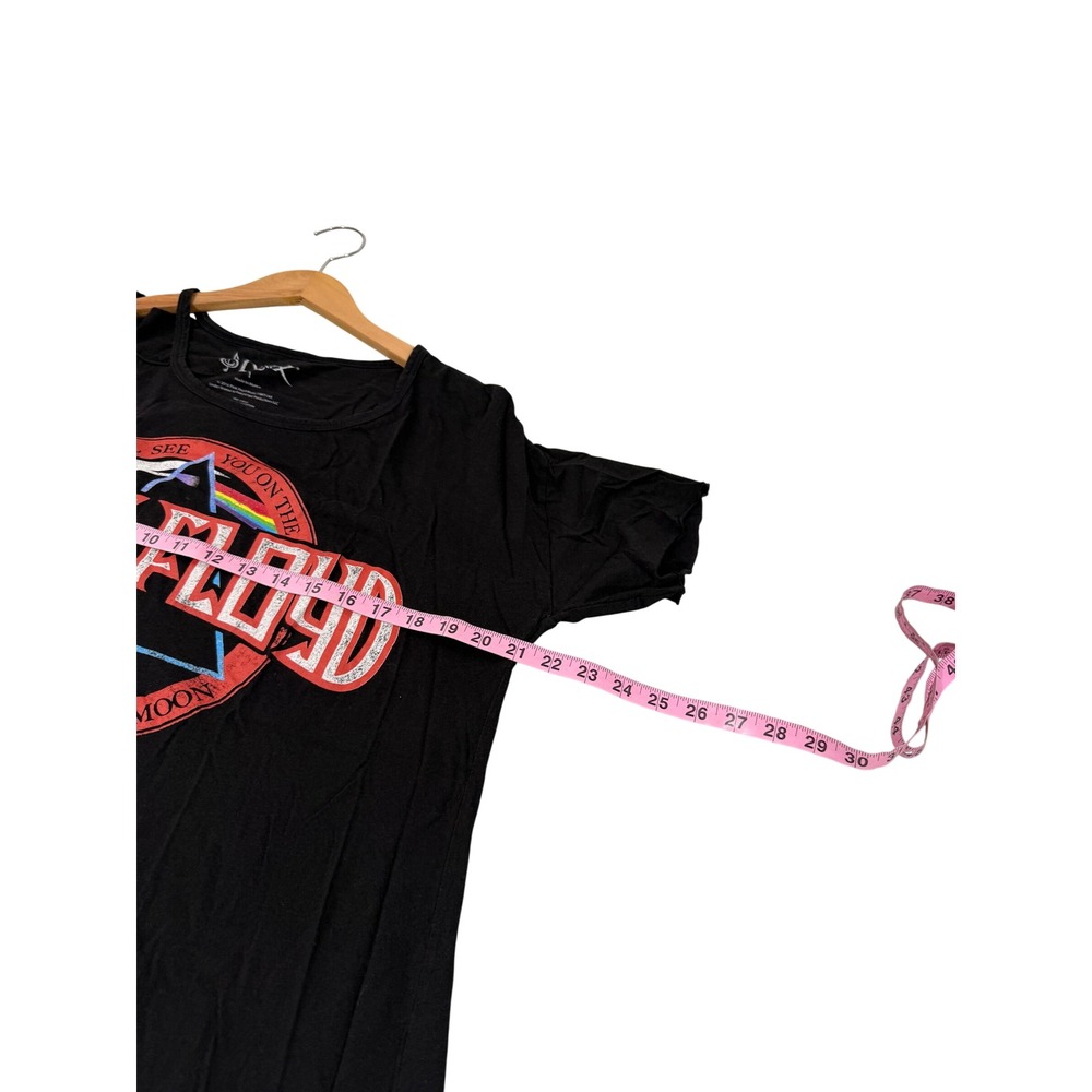 Torrid Pink Floyd Dark Side of the Moon Cut out Graphic Band Tee Black Size 1XL - Picture 5 of 6